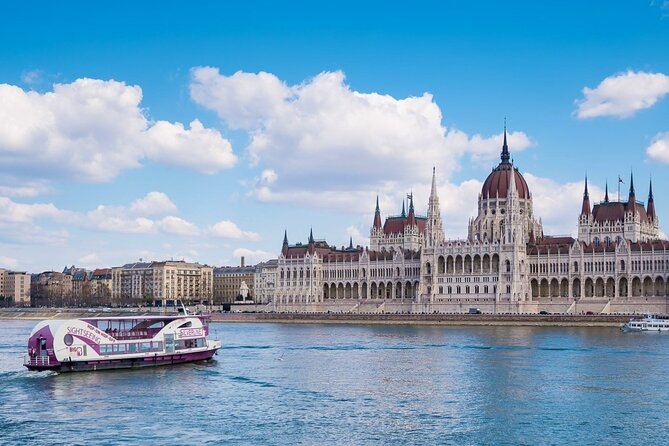 Budapest Sightseeing with Drink Included - Margaret Bridge and the turn toward the island