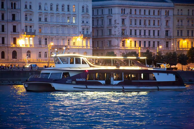Budapest Sightseeing with Drink Included - Buda Castle, Fisherman’s Bastion, and Gellért Hill