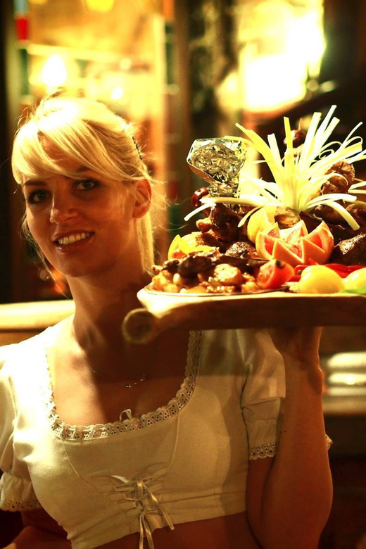 Budapest: Sir Lancelot Medieval Dinner with Drink and Show - Key points to know before booking