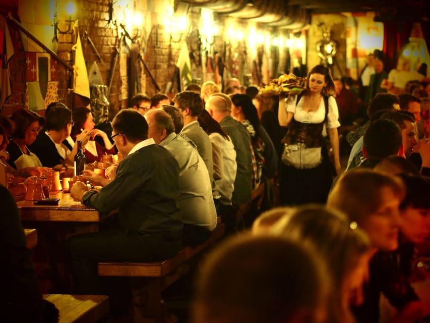Budapest: Sir Lancelot Medieval Dinner with Drink and Show - Practical details for your Budapest evening