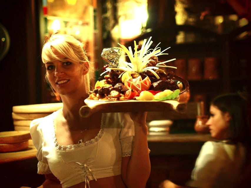 Budapest: Sir Lancelot Medieval Dinner with Drink and Show - The 7 PM welcome and 7:30 PM dinner