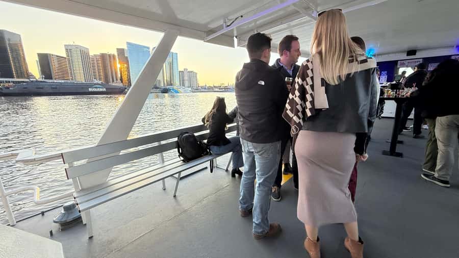 Buenos Aires: Puerto Madero Sunset Cruise with Open Bar - Practical booking advice