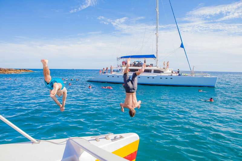 Cabo Catamaran Snorkel: Arch & Santa Maria, Open Bar, Snacks - What the open bar and snacks really include