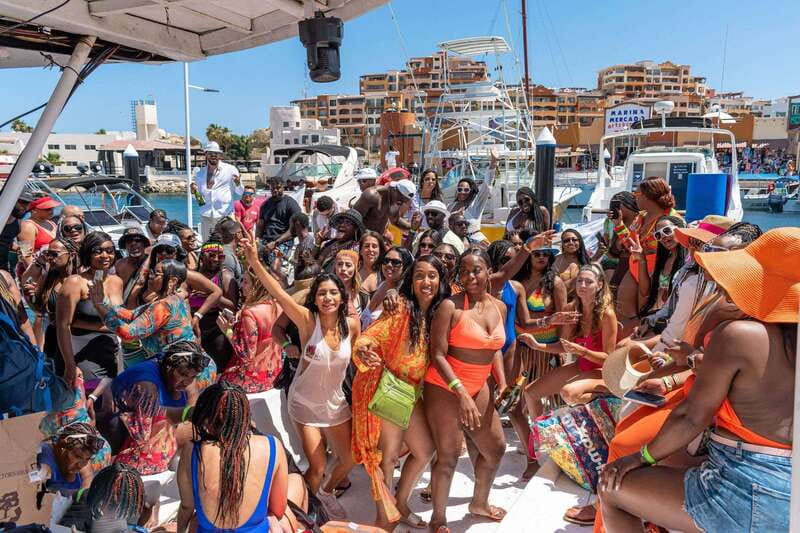 Cabo San Lucas: Hip Hop Boat Party with Unlimited Drinks - The Arch Stop Gives the Party a Cabo Setting