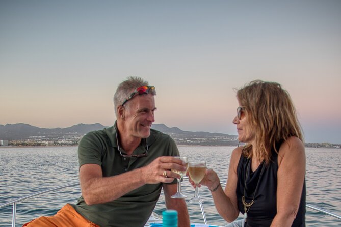 Cabo San Lucas Private Yacht Cruise with Open Bar - The 2-hour and 3-hour options are not the same