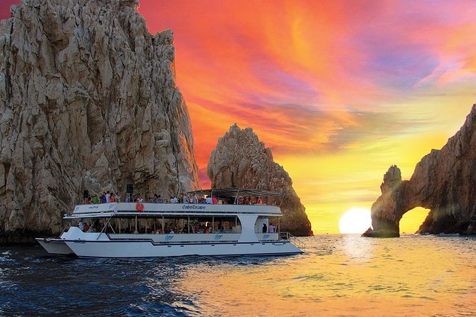 Cabo San Lucas Sunset Dinner Cruise with Open Bar - What happens from Dock Zero to departure