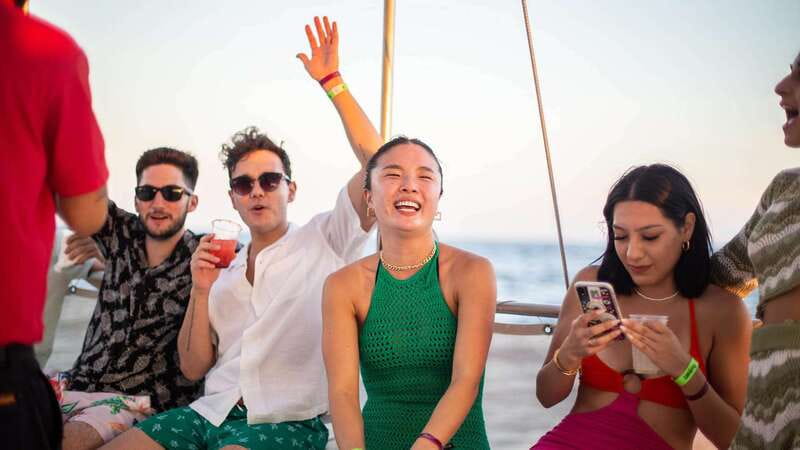 Cabo San Lucas: Sunset Party Cruise with Open Bar - Final call: book it for the party, not just the sunset