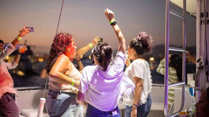 Cabo San Lucas: Sunset Party Cruise with Open Bar - Pickup details that can make or break the evening
