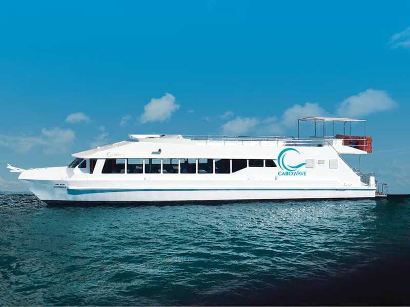 Cabo: Sunset Cruise with Dinner, Music & Open Bar - Open bar and the Cabo party mood