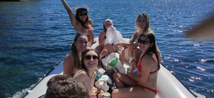 Cagliari: Sella del Diavolo Boat Magic Tour Drinks & Snacks - What comes with the Sardinian aperitif