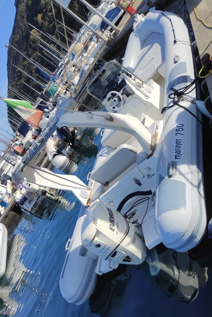 Cagliari: Sella del Diavolo Boat Magic Tour Drinks & Snacks - How much time you really get to swim