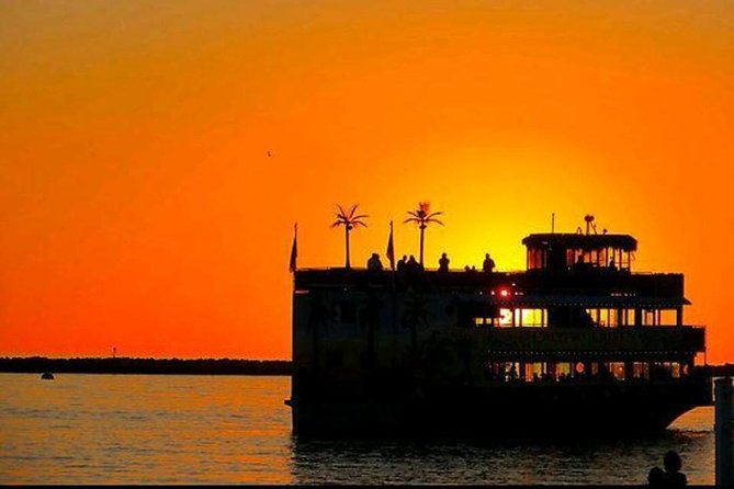 Calypso Breeze Tropical Party Cruise - Beer, wine, rum punch, and soft drinks