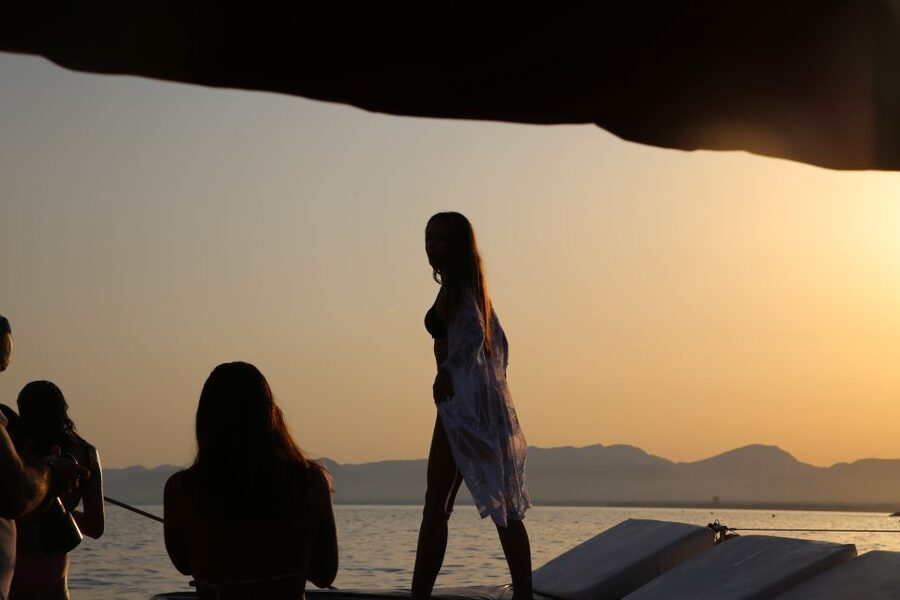 Cambrils: Sunset Catamaran Cruise with Drinks - Should you book the Cambrils sunset catamaran?