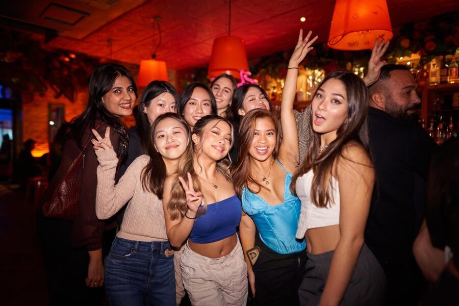 Camden Pub Crawl & Bar Tour London - Who will get the most from this Camden night out?
