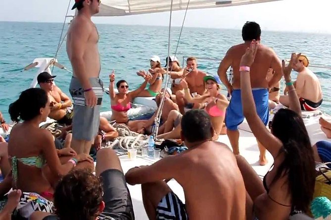 Cancun Adults Only Party Cruise to Isla Mujeres with Open Bar - Free time in downtown Isla Mujeres