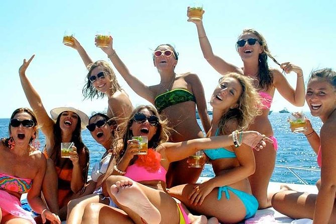 Cancun Adults Only Party Cruise to Isla Mujeres with Open Bar - The ride back to Cancun