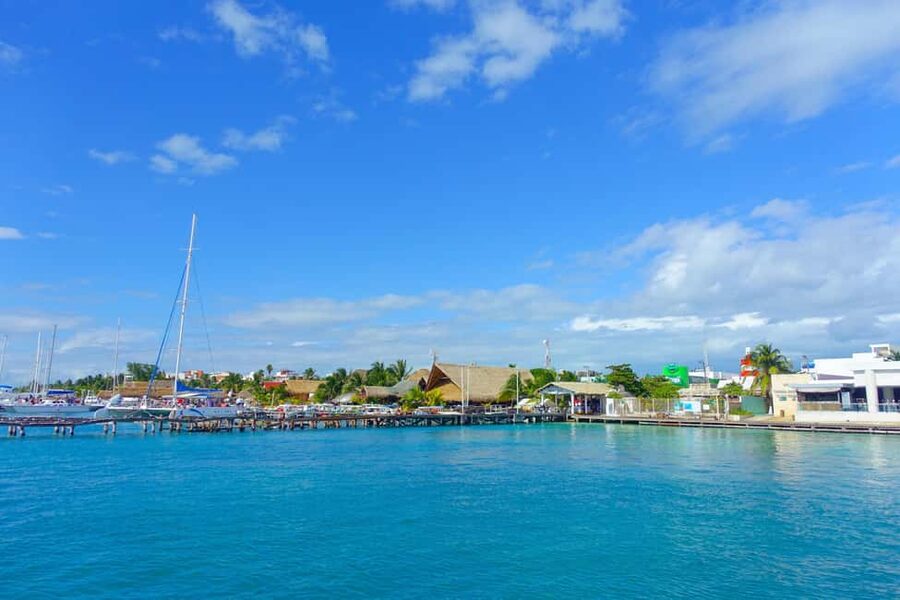 Cancun: Isla Mujeres Catamaran Ride, Open Bar & Buffet Lunch - Who should book this Isla Mujeres trip