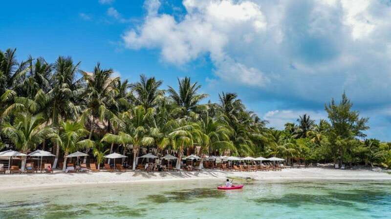 Cancun: Isla Mujeres Catamaran Tour with Open Bar of Drinks - Two hours to explore Isla Mujeres
