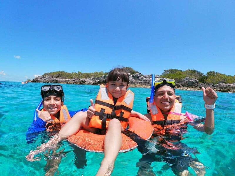 Cancun: Isla Mujeres Catamaran Tour with Open Bar of Drinks - Who will enjoy this day most