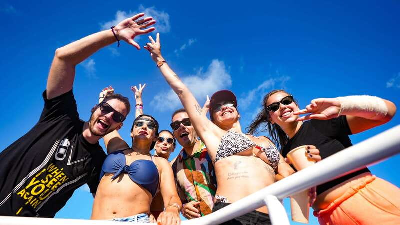 Cancun: Isla Mujeres Catamaran Tour with Open Bar of Drinks - What to pack for a smoother day