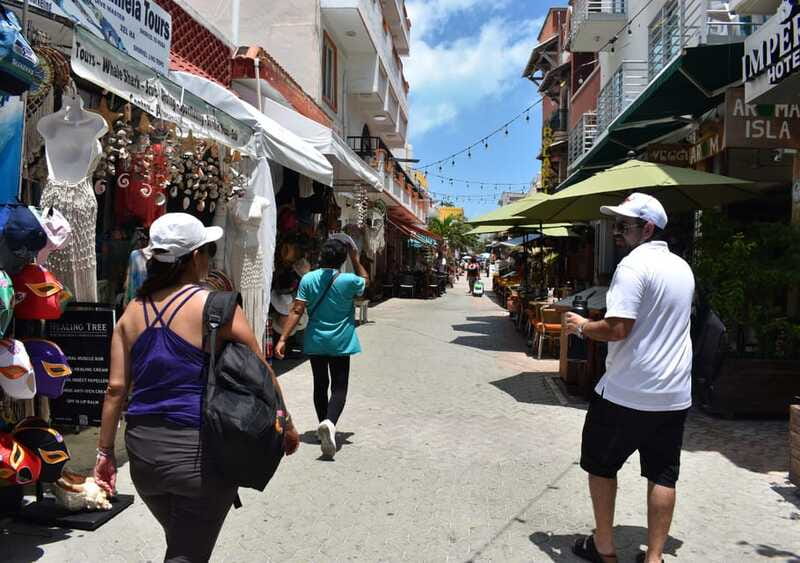 Cancun: Isla Mujeres Only Adults Catamaran, drinks & snorkel - Is $89 a fair price?