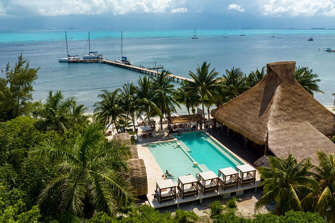 Cancun: Private Catamaran with Open Bar & Snorkeling Option - The crew sets the tone