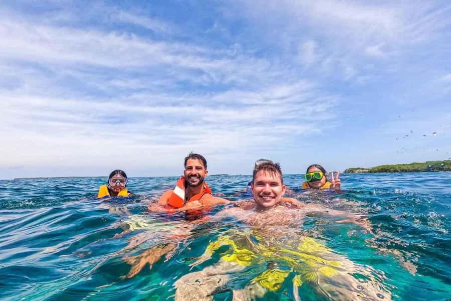 Cartagena: 5 Rosario Islands, Full party with drinks, Snorkeling and lunch - Practical tips for a smoother day