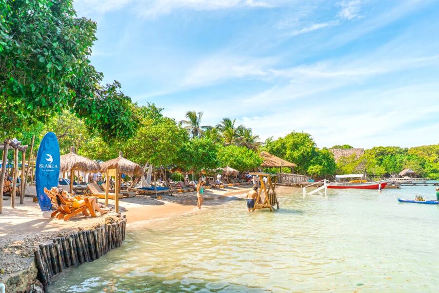 Cartagena: Islabela Islands Boat Trip with Lunch & Cocktail - Who will enjoy Islabela most