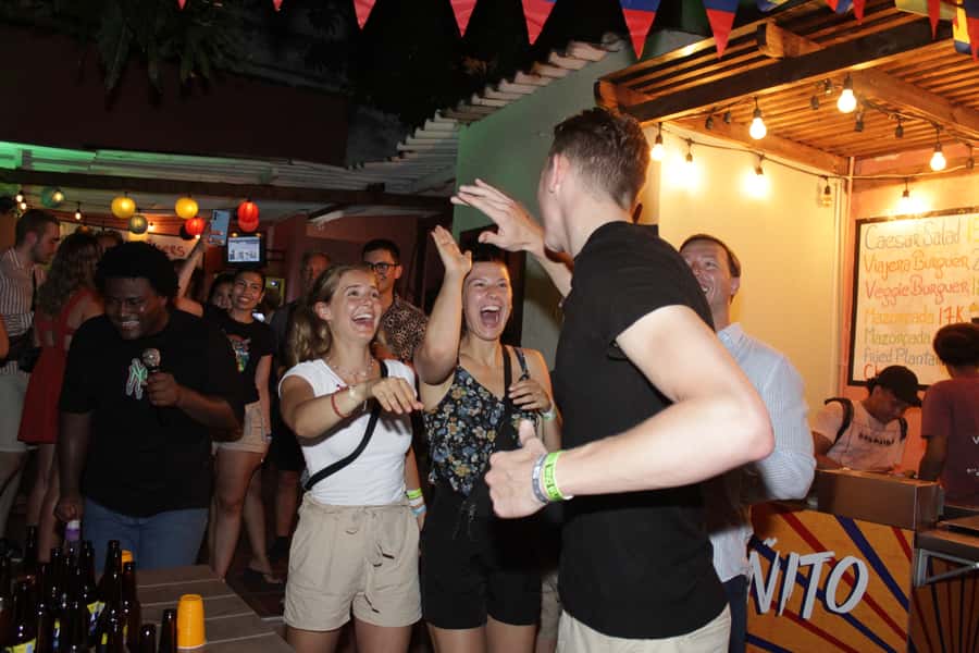 Cartagena: Pub Crawl with Dancing Lessons and Free Shots - Wednesday route: rooftop dancing, Libélula, and Casa Palenque