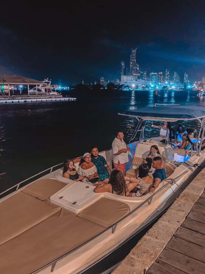 Cartagena: Speed Boat Party on the Bay with open bar - A party boat from Muelle de los Pegasos