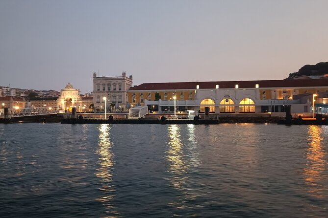 Cascais to Lisbon Sunset Cruise With Open Bar - Approaching the Tagus at Fort São Julião da Barra