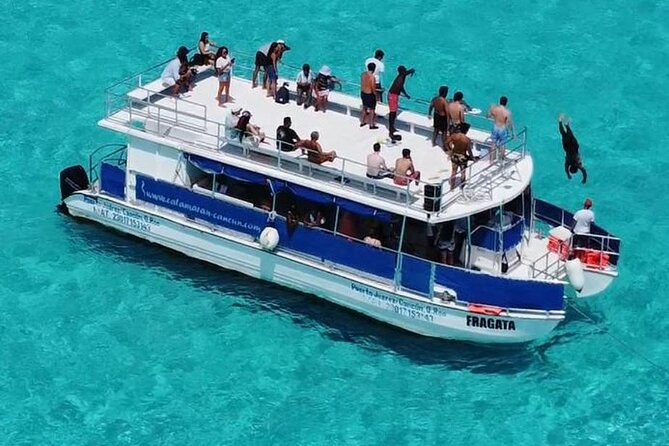 Catamaran in Cozumel with snorkeling at El Cielo and open Bar - Is $38.50 a good value?