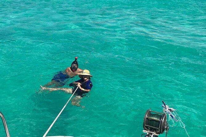 Catamaran to Isla Mujeres, Open bar, buffet, Beach Club Included - A party cruise rather than a quiet day at sea