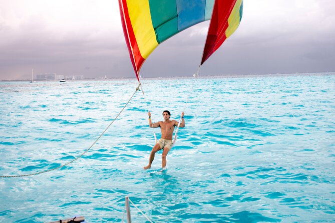 Catamaran to Isla Mujeres, Open bar, buffet, Beach Club Included - Two hours around Isla Mujeres