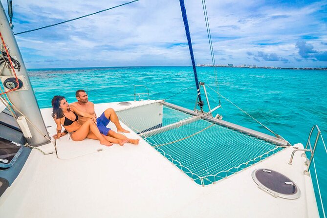 Catamaran to Isla Mujeres Snorkeling Tour with Open Bar and Lunch - Snorkeling near Isla Mujeres