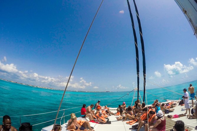 Catamaran to Mujeres Island with Open Bar on Board from Cancun - What the open bar adds to the day