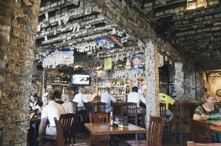 Charleston Bachelorette Pub Crawl - A Charleston night that starts with stories, not shots