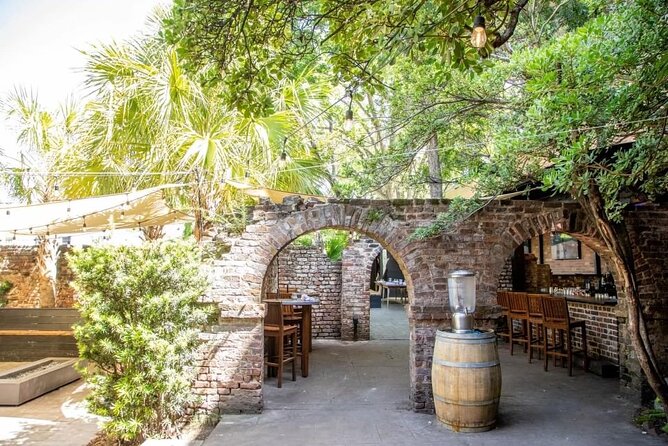 Charleston's Crafts & Cocktails tour - What the guide adds to the evening