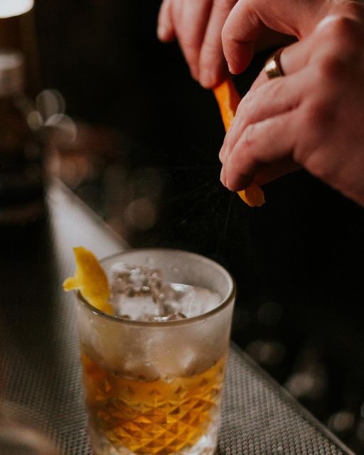 Charleston: Sip History Cocktail Making Class w Drinks Incl. - Prohibition stories that give the drinks context
