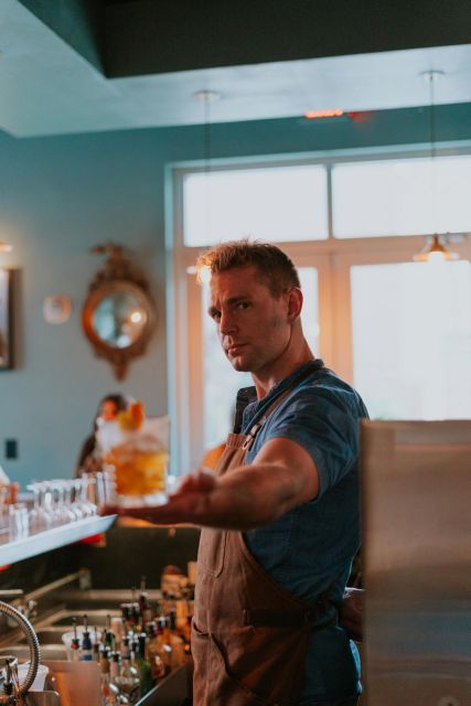 Charleston: Sip History Cocktail Making Class w Drinks Incl. - Snacks, pacing, and what to eat beforehand
