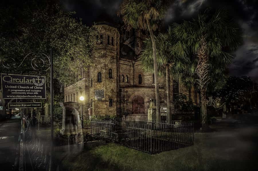 Charleston: Spirits & Spirits Haunted Pub Crawl - The Blind Tiger Pub starts the evening