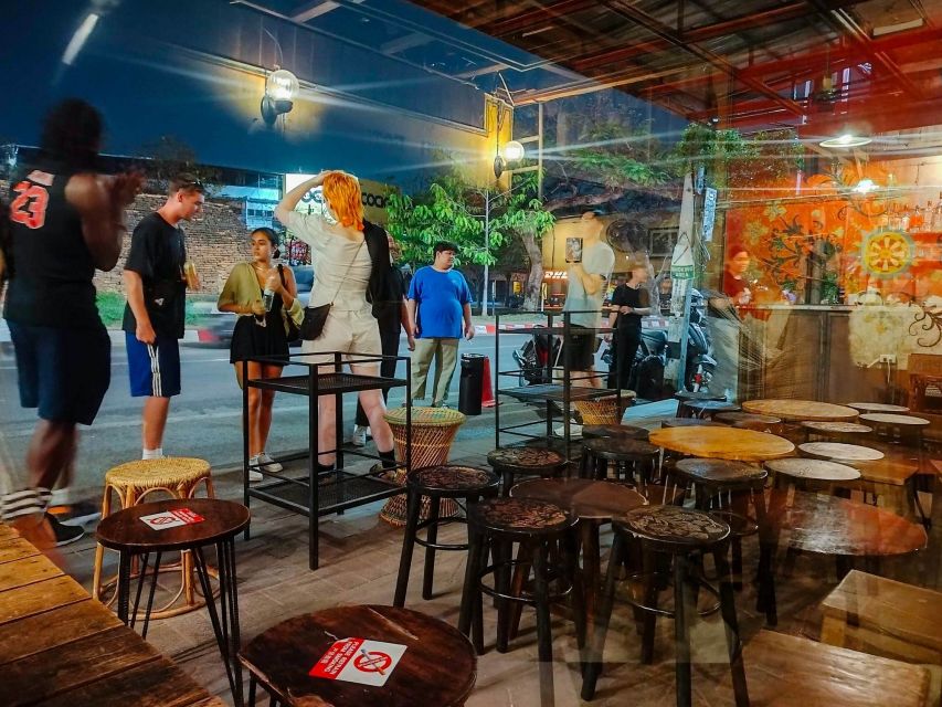 Chiang Mai: Chiang Mai Bar Hopping Guided Night Tour - Who will enjoy this night most