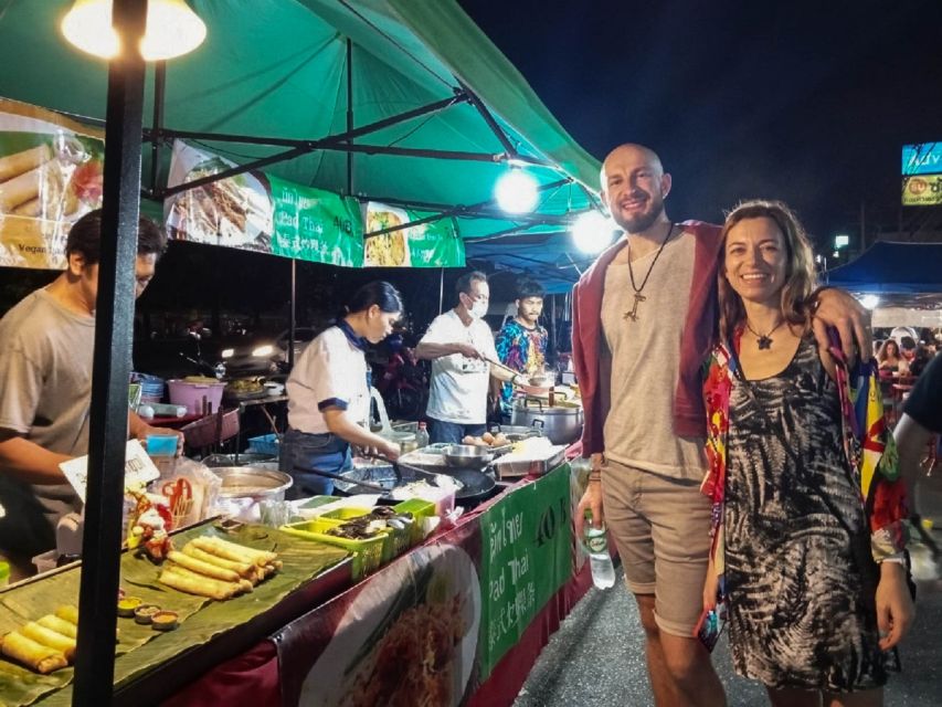 Chiang Mai: Chiang Mai Bar Hopping Guided Night Tour - What the $35 price really covers