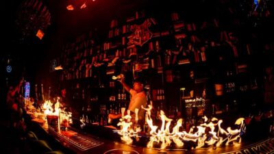 Chiang Mai Pub Crawl: 4 Venues, Beer Buffet & VIP Entry