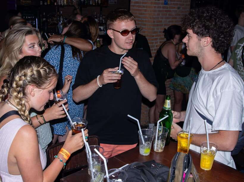 Chiang Mai Pub Crawl: The Best Nightlife in Town! - Practical tips for a smoother night