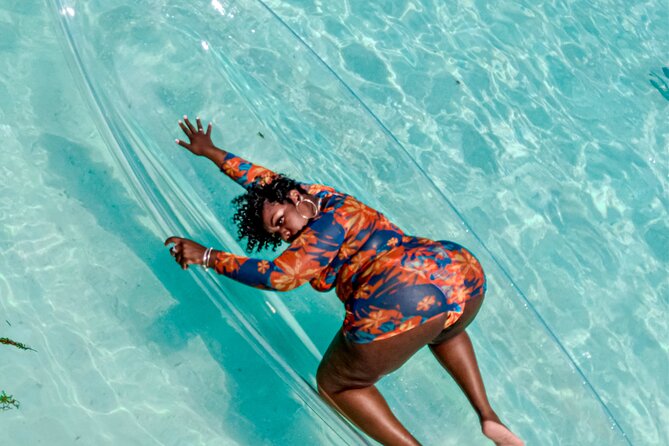 Clear Kayak Photoshoot+Free Cocktail Nassau, Bahamas - Drinks, age limits, and comfort