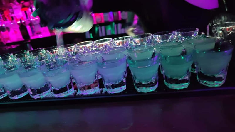 Cluj-Napoca: Weekend Pub Crawl - Four venues, one moving night