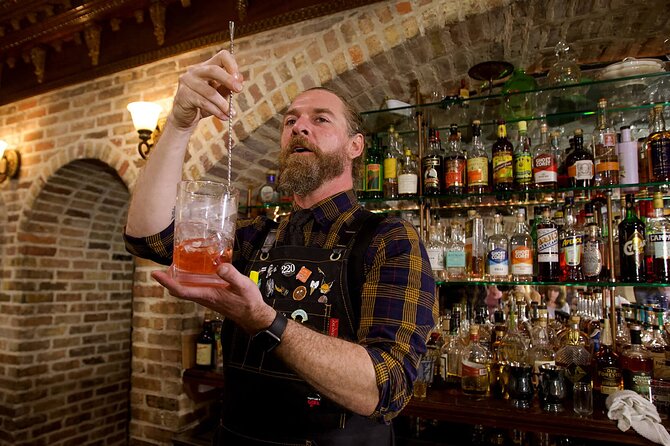 Cocktail Class in Congress Street Up - What happens during the two-hour class