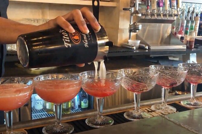 Cocktails & Culinary Gems: Boston's Evening Food & Drink Tour - Four eateries and five carefully timed tastings