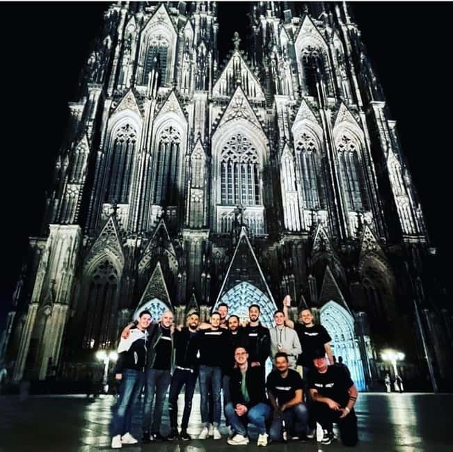 Cologne Pub Crawl - 4 Locations, Shots & Club Entry - The real value of the $29 price